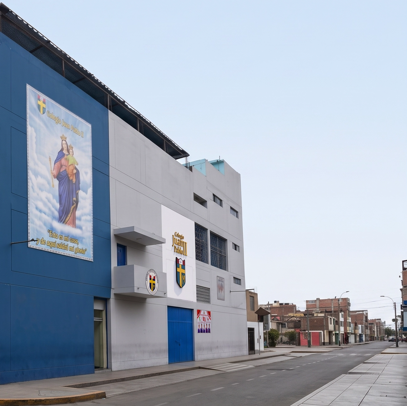 Fachada Colegio Juan Pablo II